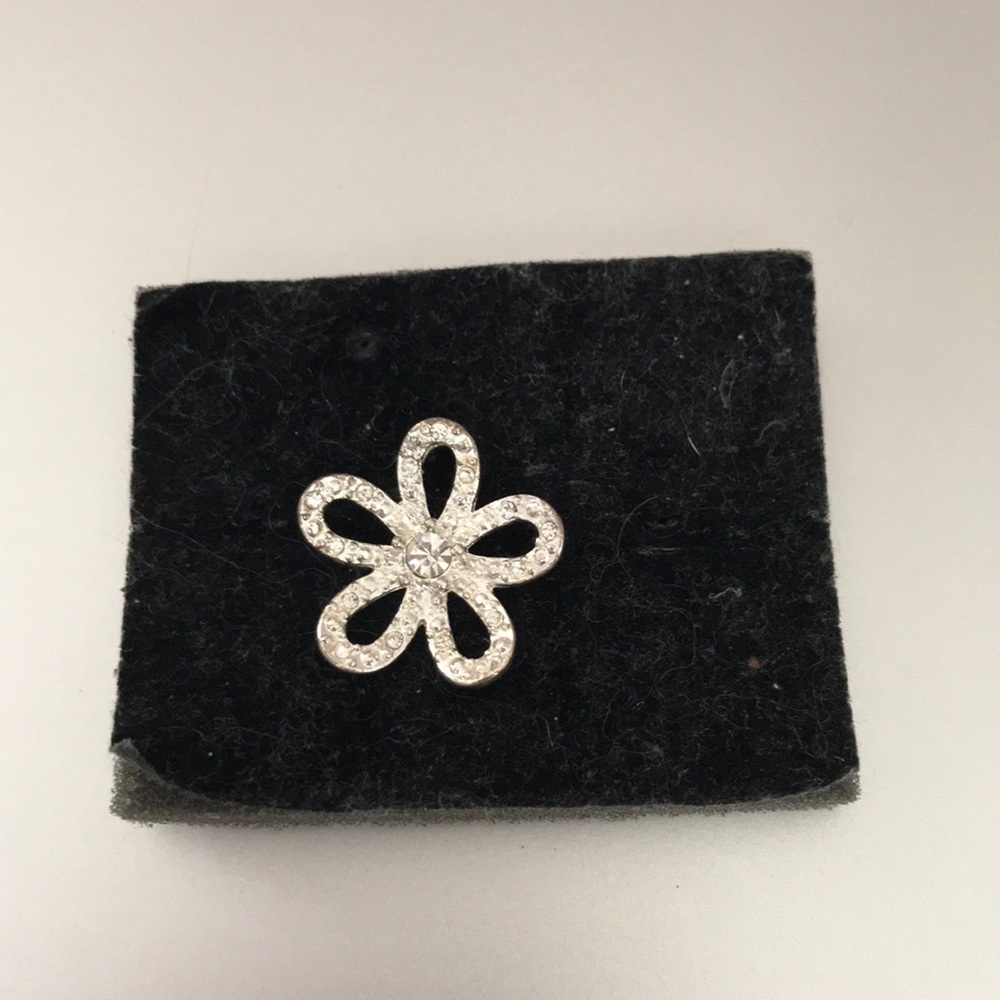silver flower necklace charm